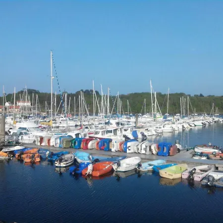 Gite De La Marina Dans La Presqu'Ile De Lezardrieux Exterior photo